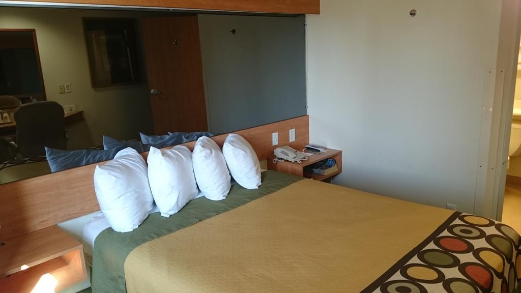 Super 8 By Wyndham Pride Midvale/Midvalley/Salt Lake City Quarto foto