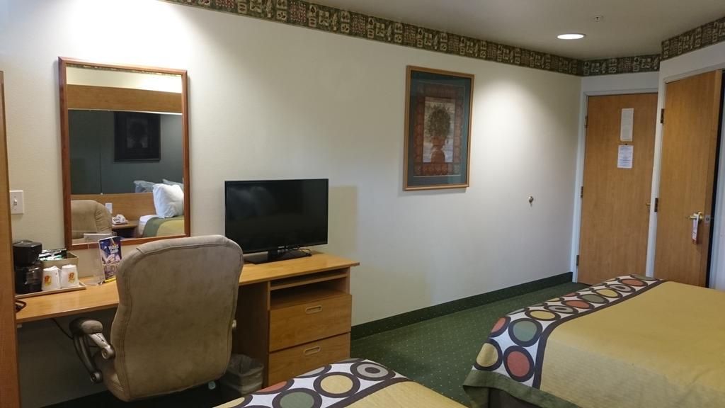 Super 8 By Wyndham Pride Midvale/Midvalley/Salt Lake City Quarto foto