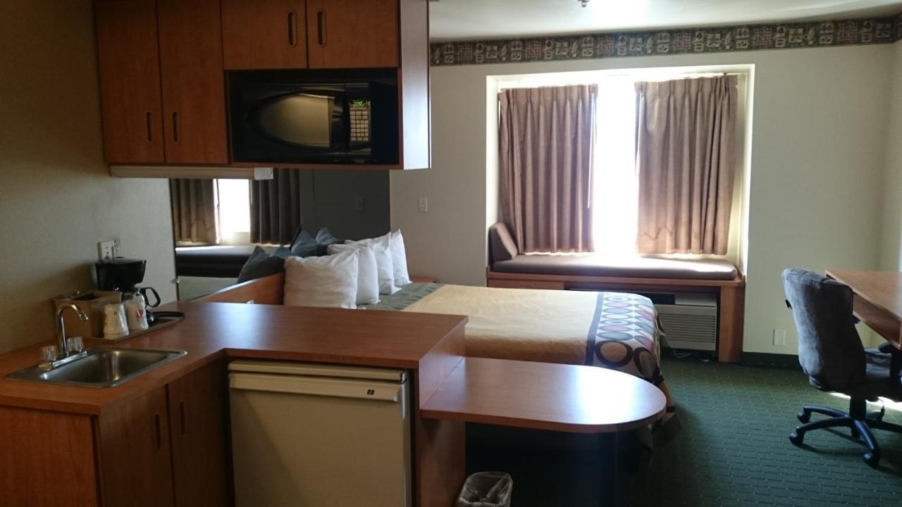 Super 8 By Wyndham Pride Midvale/Midvalley/Salt Lake City Quarto foto