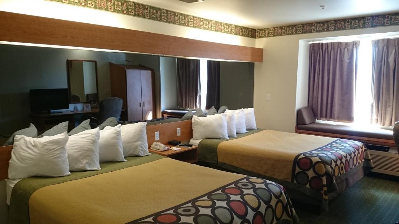 Super 8 By Wyndham Pride Midvale/Midvalley/Salt Lake City Quarto foto